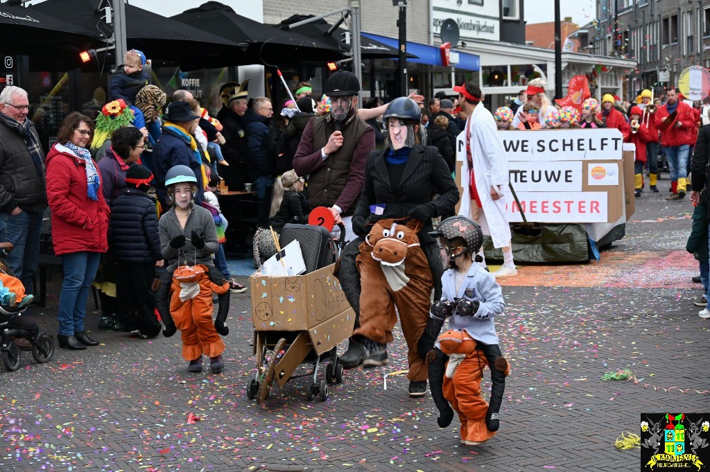 ../Images/Kinderoptocht 2025 084.jpg